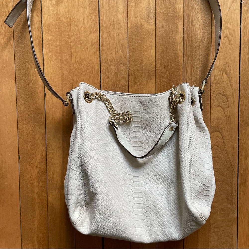 Michael Kors cream leather bag⭐️